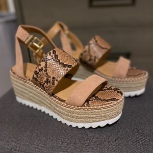 Crown vintage espadrille platform sandals